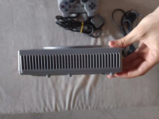 PlayStation 1 Sony Silver con joystick