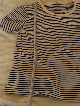 Camiseta rayas azul marino manga corta