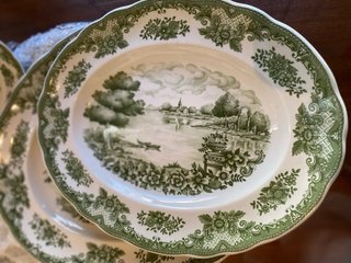Juego de porcelana verde y blanco