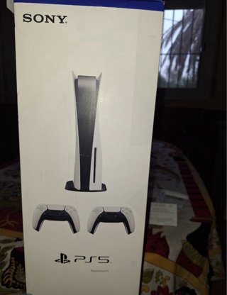 Consola PS5 con 2 mandos