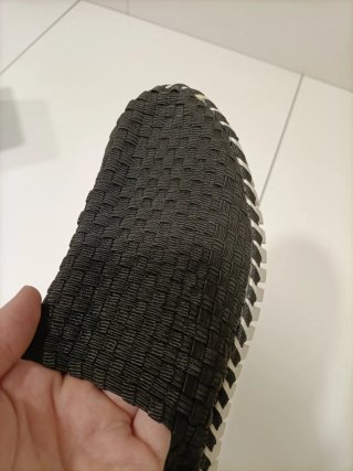 Zapatillas tejidas negras