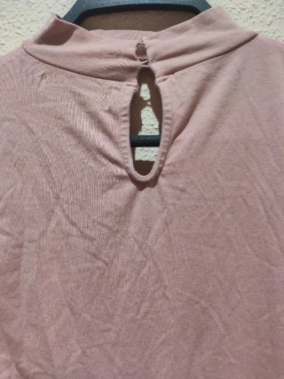 Camiseta Bershka rosa talla XS