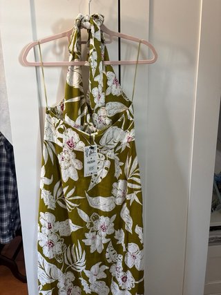 Vestido Zara Flores Verde y Blanco