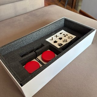 Teclado Mecánico 8bitdo NES edition.