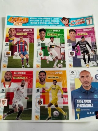 Revista jugón n. 168y 18 cromos actualizaciones.