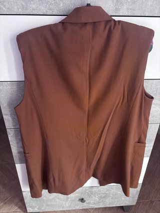 Chaleco Stradivarius Marrón Talla XL
