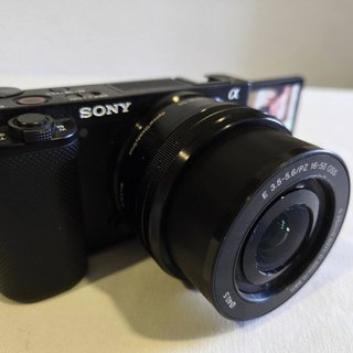 Cámara Sony ZVE10L