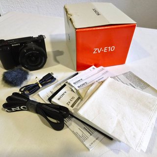 Cámara Sony ZVE10L