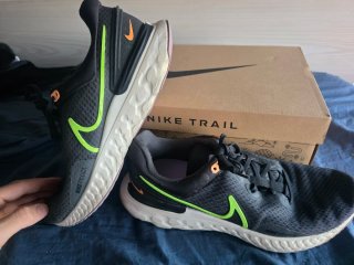 Nike React Miler Talla 43