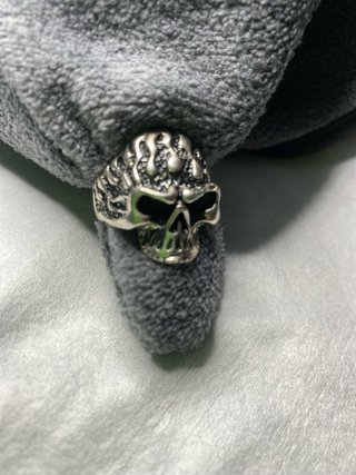 Anillo Calavera Gótico