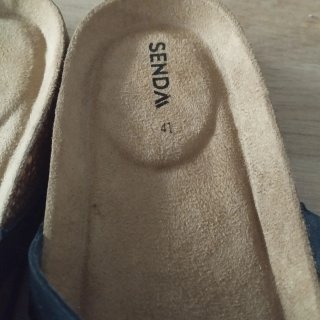 Sandalias Senda negras y plateadas talla 41