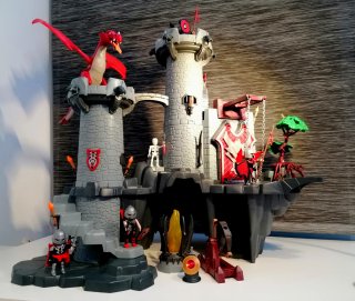 Playmobil Castillo del Dragón Rojo