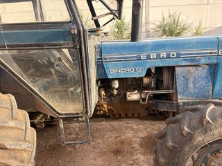 Tractor Ebro J-VE 24419