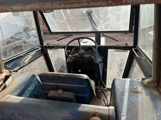 Tractor Ebro J-VE 24419