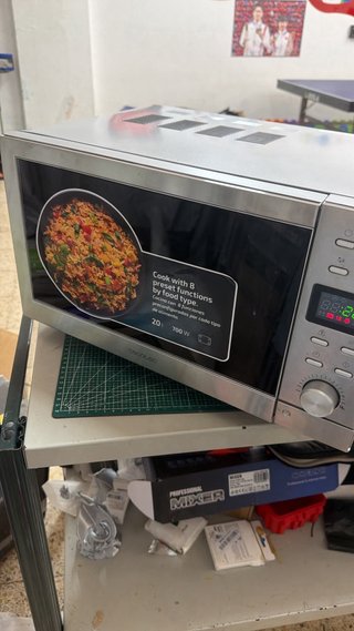 Cecotec Microondas GrandHeat 200 Sin Plato