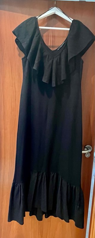 Vestido largo Sfera negro con volantes