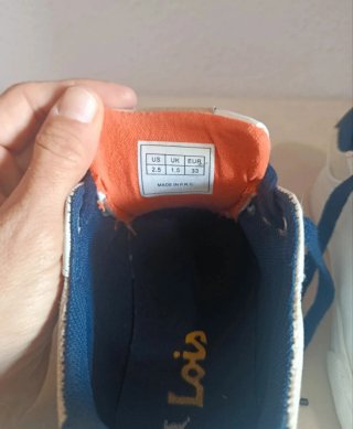 Zapatillas Lois blancas y azul marino