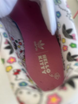 Zapatillas Adidas Hello Kitty Talla 39