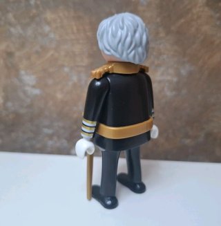 Playmobil serie 26 chico rey