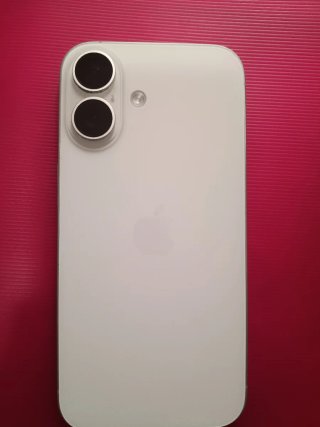 iPhone 16