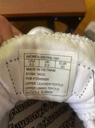 Saucony Zapatillas Deportivas Beige y Blancas