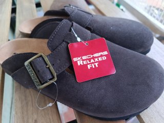 Zuecos Skechers Relaxed Fit Marrones