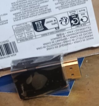 Adaptador HDMI a VGA AmazonBasics NUEVO