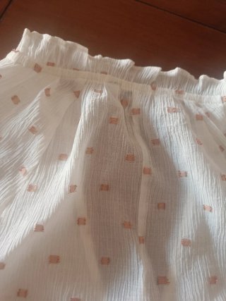 Camisa Scalpers blanca con motas en cobre