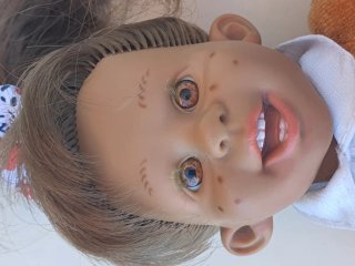 Adorabili pupazzi Gestitos per bambini senza sedia