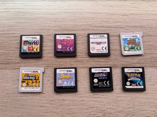 Nintendo 3DS XL Blu in ottime condizioni