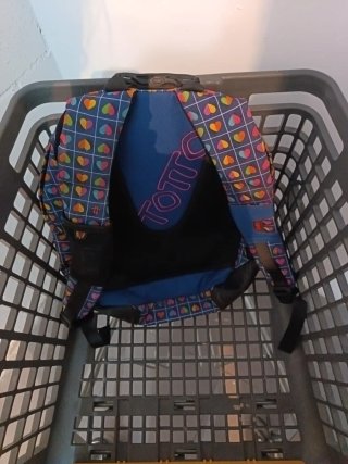 Mochila escolar con estampado de corazones