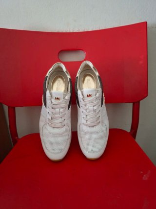 Deportivas Michael Kors Blancas y Marrones