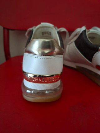 Deportivas Michael Kors Blancas y Marrones