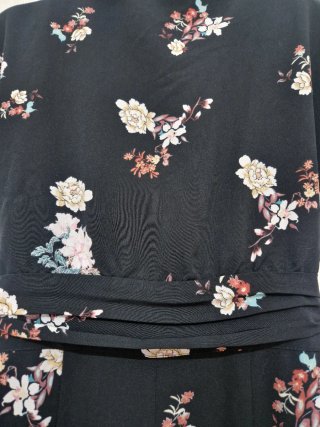 Mono floral Stradivarius