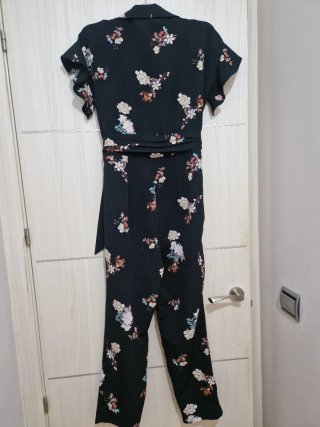 Mono floral Stradivarius