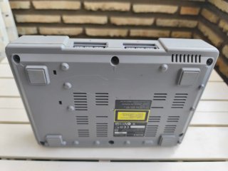 PlayStation 1 grigio