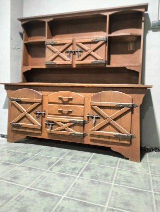 Aparador Alacena Rústica de Madera con Herrajes
