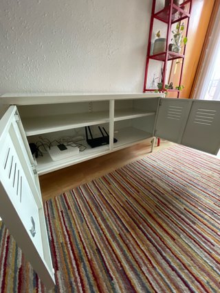 Armario metálico blanco tipo taquilla Ikea