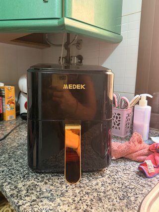 Freidora de aire MEDEK negra