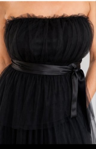 Vestido de tul negro palabra de honor