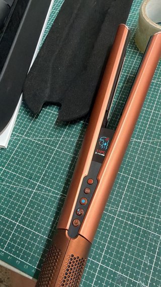 Piastra Dyson Airstrait Nero/Oro