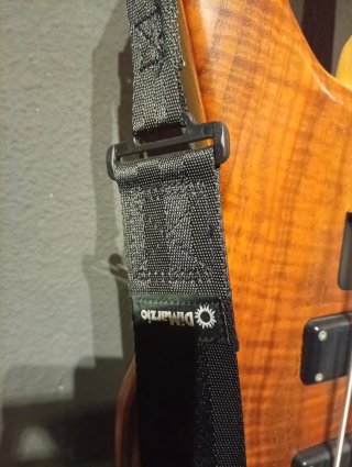 Status Bass Made in England 6 cuerdas