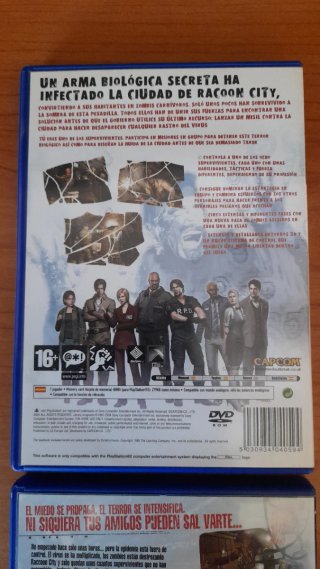 Resident Evil Outbreak + File #2 PS2 PAL ESP