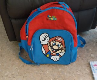 Mochila Escolar Mario Bros Roja y Azul