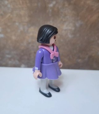 Playmobil heidi o niña victoriana