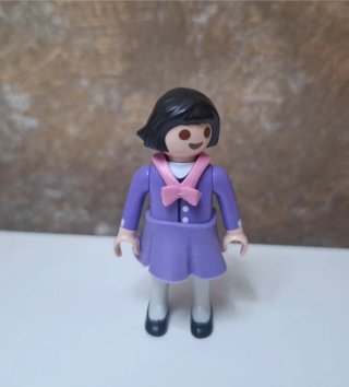 Playmobil heidi o niña victoriana