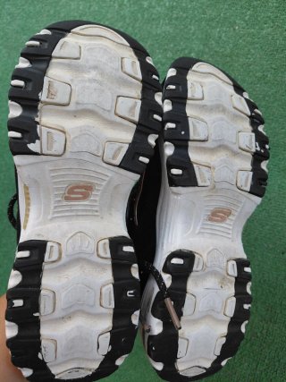 Zapatillas Skechers D'Lites Negro/Dorado