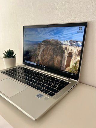 HP EliteBook 830 G7 13.3 i5 10310 16GB RAM SSD 512