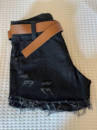 Shorts negros rotos Talla 34 (13-14 años)