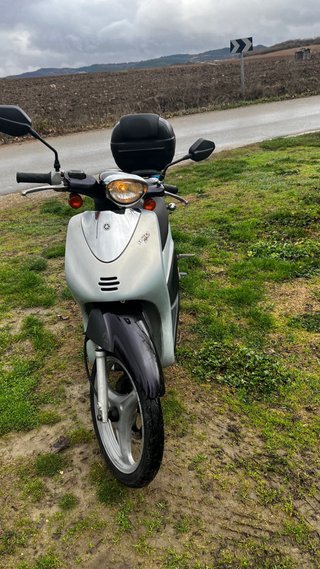 Yamaha Why Scooter Automática